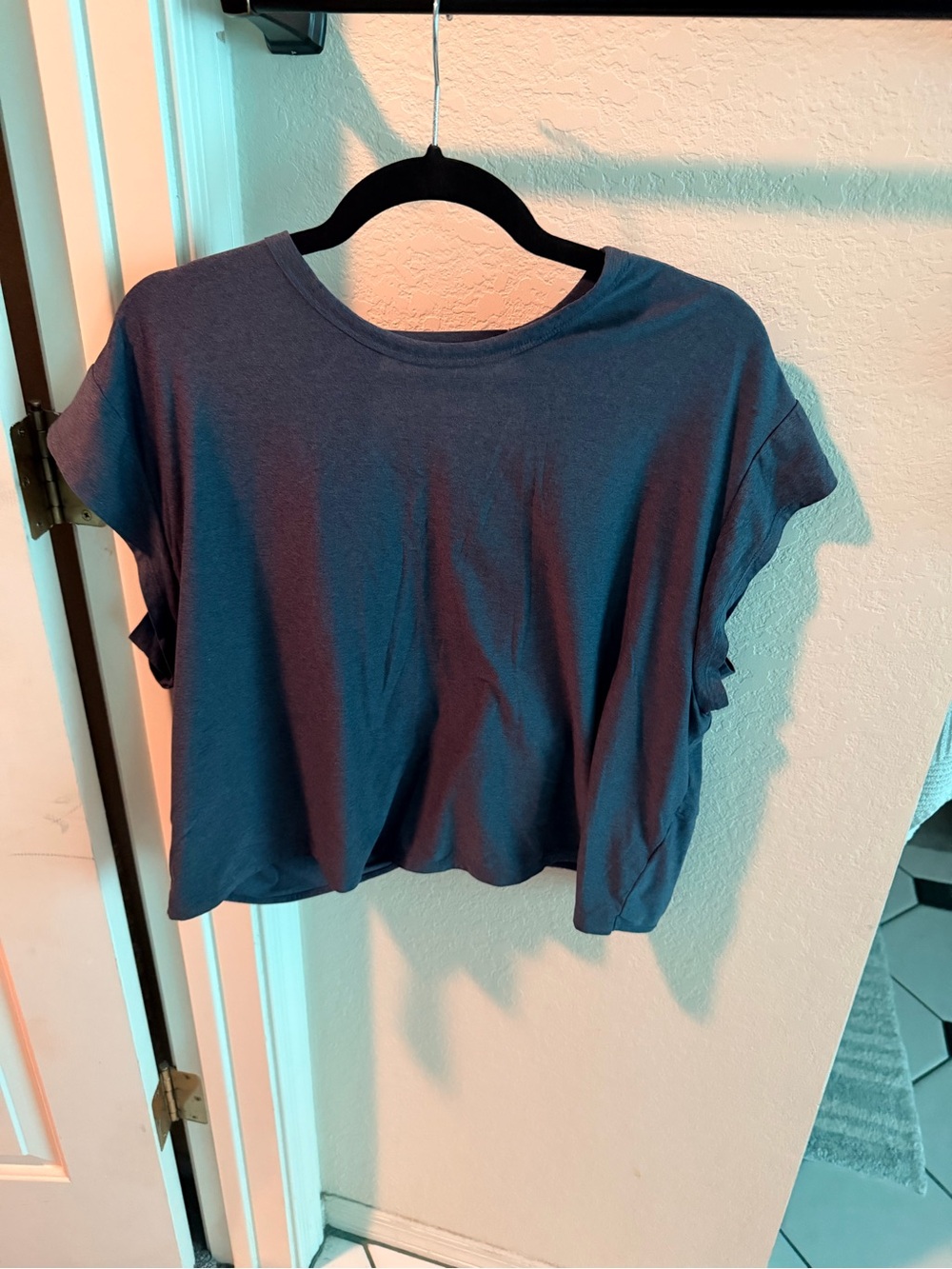 Old Navy Cropped Tee - Navy Blue